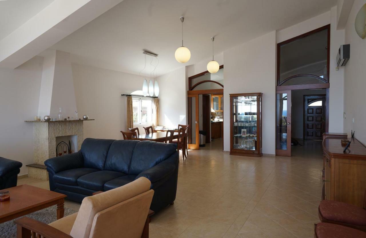 Unforgettable Family Escape - Cliffside Villa With Panoramic Sea Views And Kid-Friendly Private Pool Pissouri Ngoại thất bức ảnh
